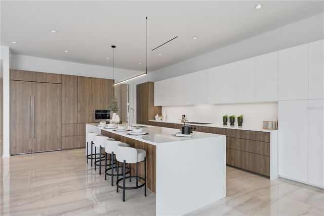 1475 JOHN RINGLING PARKWAY, Sarasota, FL 34236