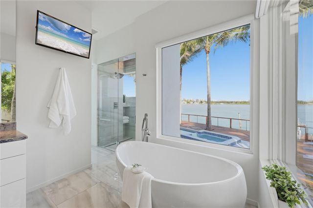 1475 JOHN RINGLING PARKWAY, Sarasota, FL 34236