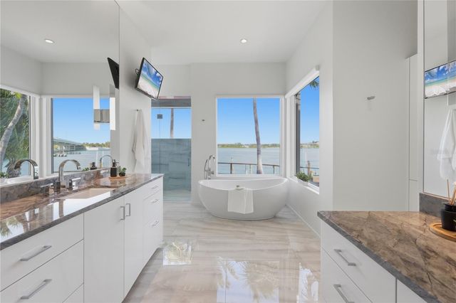 1475 JOHN RINGLING PARKWAY, Sarasota, FL 34236