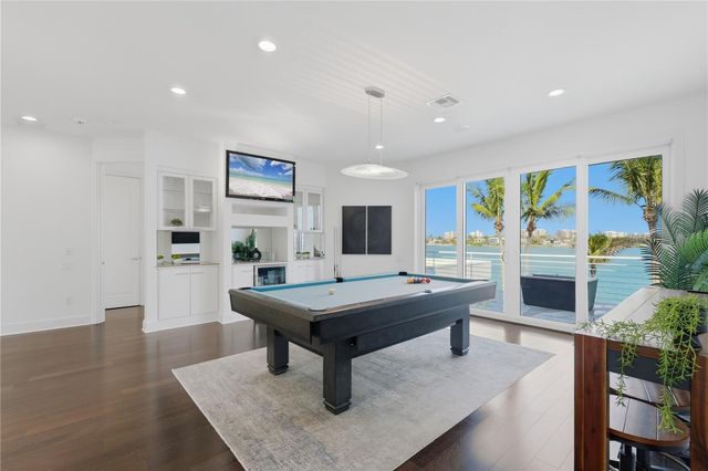 1475 JOHN RINGLING PARKWAY, Sarasota, FL 34236