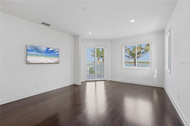 1475 JOHN RINGLING PARKWAY, Sarasota, FL 34236