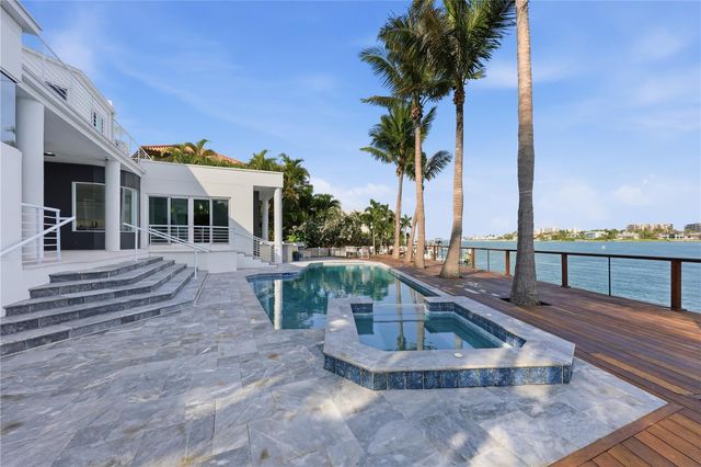 1475 JOHN RINGLING PARKWAY, Sarasota, FL 34236