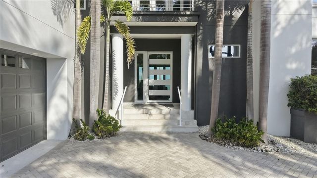 1475 JOHN RINGLING PARKWAY, Sarasota, FL 34236