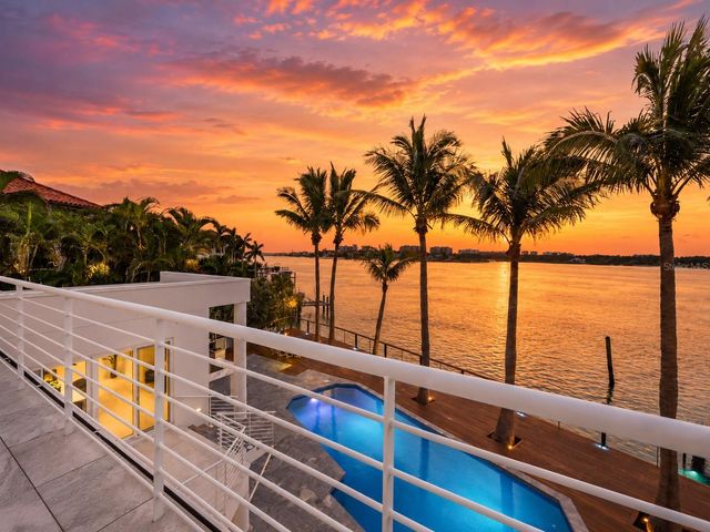 1475 JOHN RINGLING PARKWAY, Sarasota, FL 34236