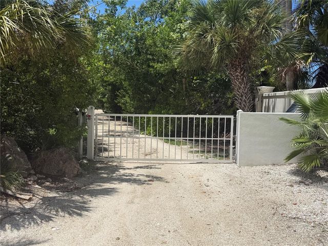1475 JOHN RINGLING PARKWAY, Sarasota, FL 34236