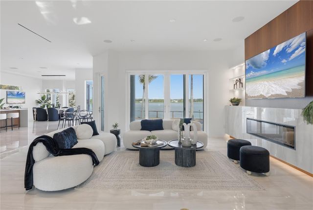 1475 JOHN RINGLING PARKWAY, Sarasota, FL 34236