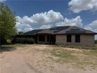 564 N La Paloma Drive, Rio Grande City, TX 78582