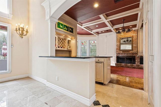 385 Meadow View Drive, Argyle, TX 76226