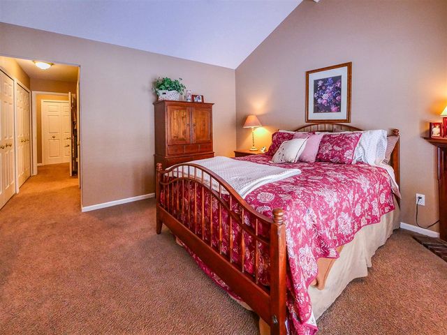 16767 W Cobblestone West Boulevard, Macomb, MI 48042