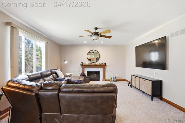 4201 Berryhill Court, Waterford Charter Township, MI 48329