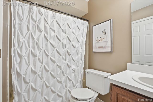 4201 Berryhill Court, Waterford Charter Township, MI 48329