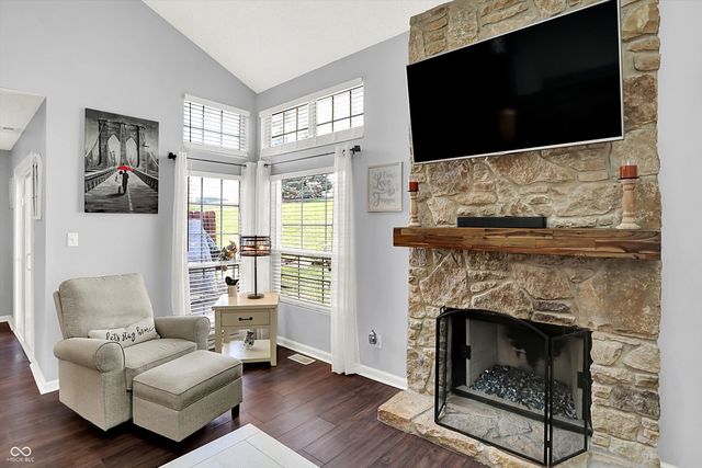 9583 Bay Vista West Drive, Indianapolis, IN 46250