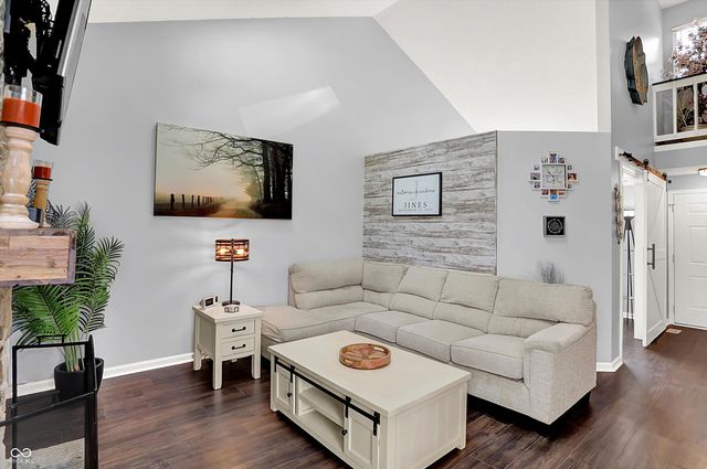 9583 Bay Vista West Drive, Indianapolis, IN 46250