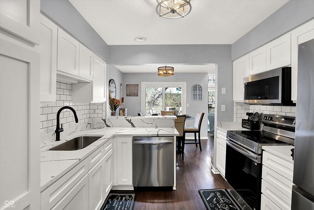 9583 Bay Vista West Drive, Indianapolis, IN 46250