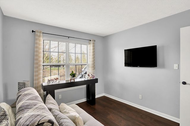 9583 Bay Vista West Drive, Indianapolis, IN 46250