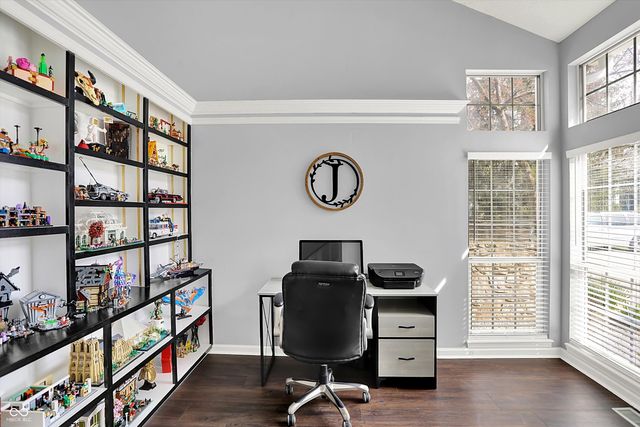 9583 Bay Vista West Drive, Indianapolis, IN 46250