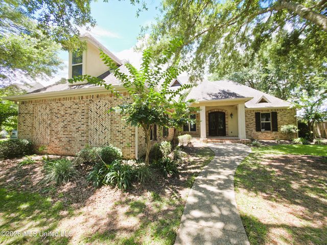 3024 Oakleigh Circle, Ocean Springs, MS 39564