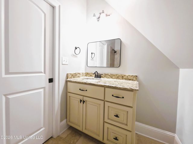3024 Oakleigh Circle, Ocean Springs, MS 39564