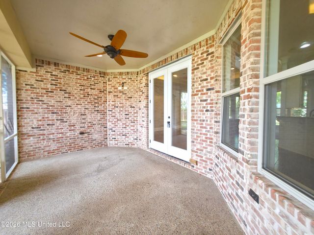 3024 Oakleigh Circle, Ocean Springs, MS 39564