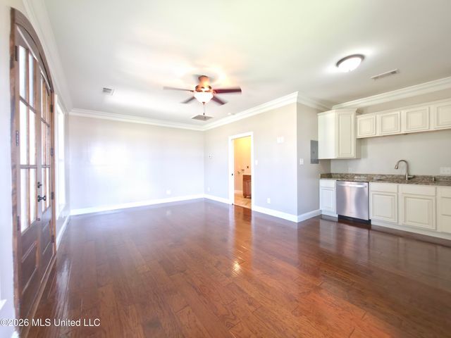 3024 Oakleigh Circle, Ocean Springs, MS 39564