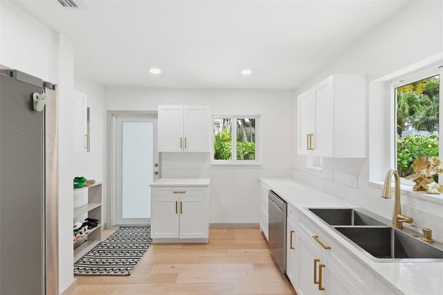 431-433 NE 15 Avenue, Fort Lauderdale, FL 33301