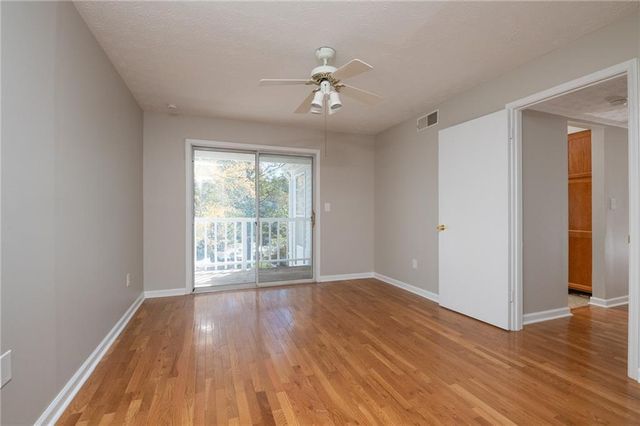 816 Glenleaf Drive, Peachtree Corners, GA 30092