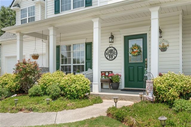 105 Pine Valley Court, Hiram, GA 30141