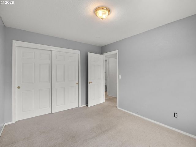 2575 Nw 4TH St, Gresham, OR 97030