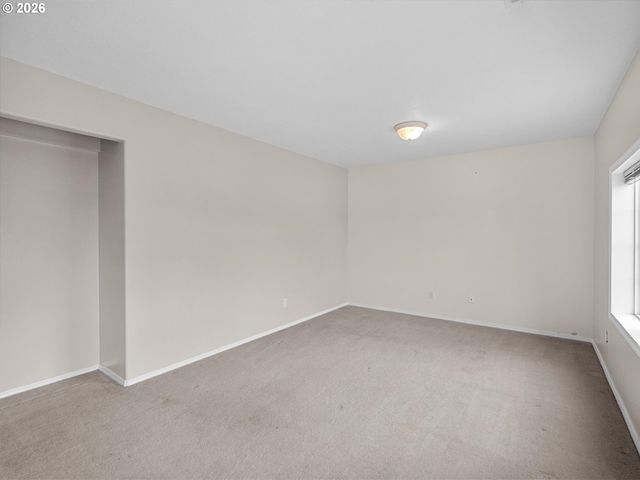 2575 Nw 4TH St, Gresham, OR 97030