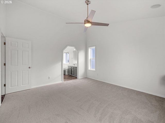 2575 Nw 4TH St, Gresham, OR 97030