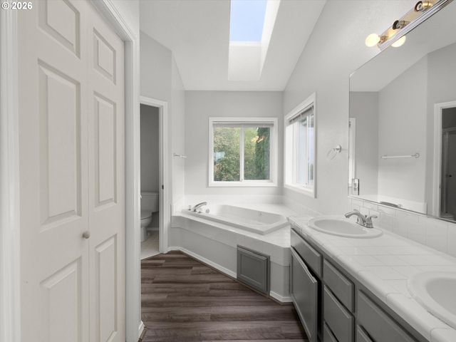 2575 Nw 4TH St, Gresham, OR 97030