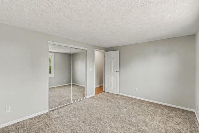 1874 Fernwood Place, Burlington, KY 41005