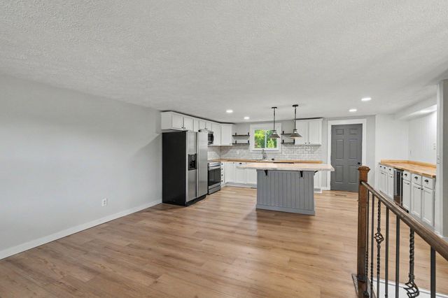 1874 Fernwood Place, Burlington, KY 41005