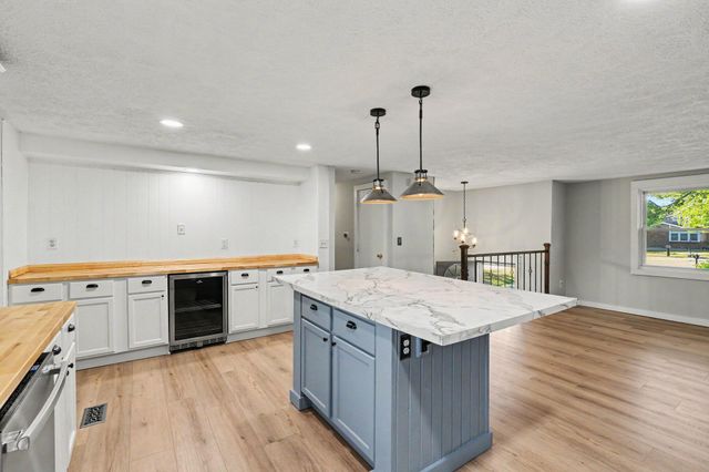 1874 Fernwood Place, Burlington, KY 41005