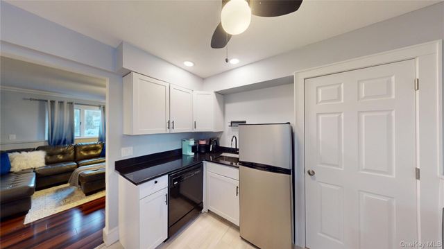 135 Standish Drive, Pearl River, NY 10965