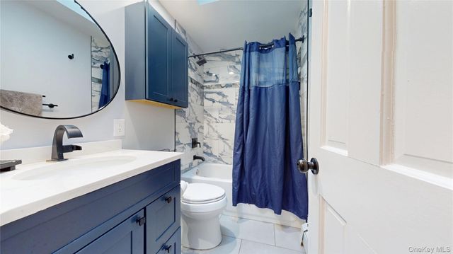 135 Standish Drive, Pearl River, NY 10965