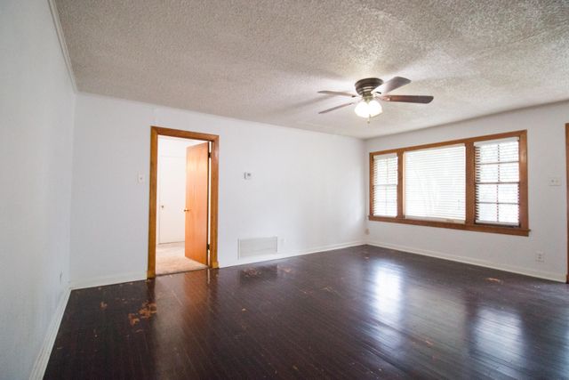 322 N Jackson Street, San Angelo, TX 76901