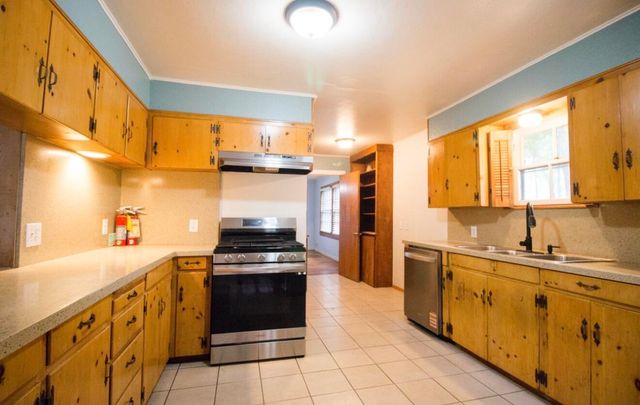 322 N Jackson Street, San Angelo, TX 76901