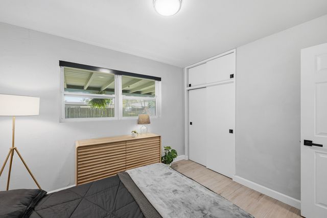 4441 NE 15th Avenue, Oakland Park, FL 33334