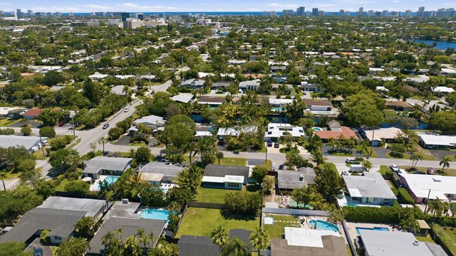 4441 NE 15th Avenue, Oakland Park, FL 33334