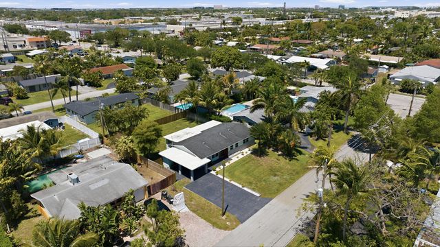 4441 NE 15th Avenue, Oakland Park, FL 33334