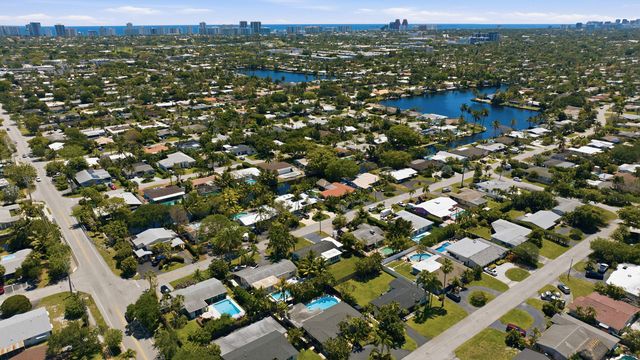 4441 NE 15th Avenue, Oakland Park, FL 33334