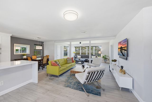 4441 NE 15th Avenue, Oakland Park, FL 33334