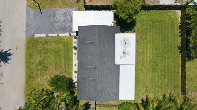 4441 NE 15th Avenue, Oakland Park, FL 33334