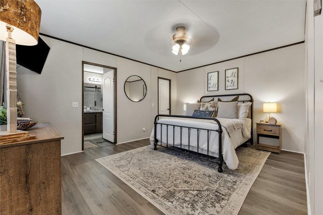 3133 Henderson Road, Navasota, TX 77868