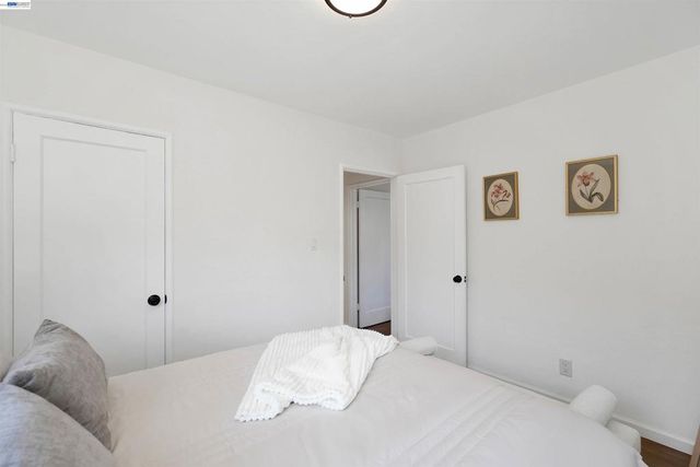 945 62Nd St, Oakland, CA 94608