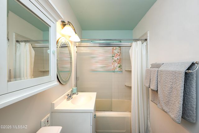 3009 E 17th Street, Tucson, AZ 85716