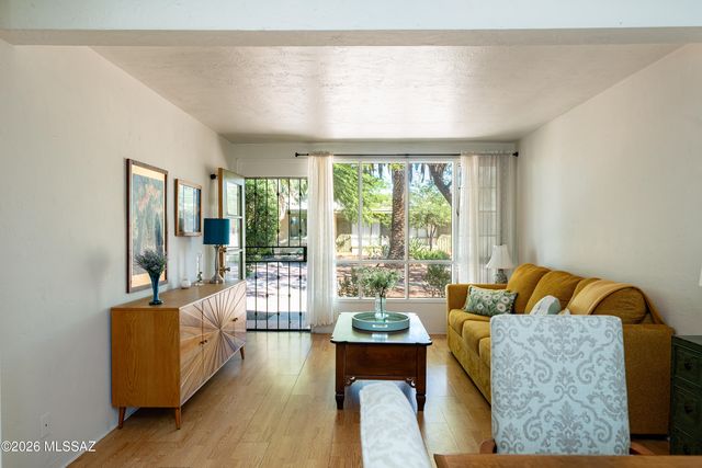 3009 E 17th Street, Tucson, AZ 85716