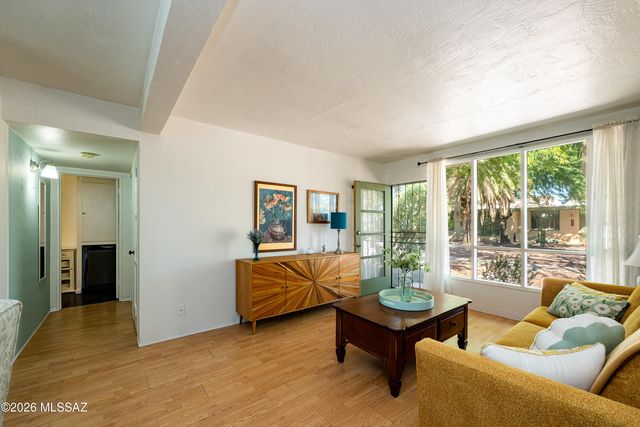 3009 E 17th Street, Tucson, AZ 85716