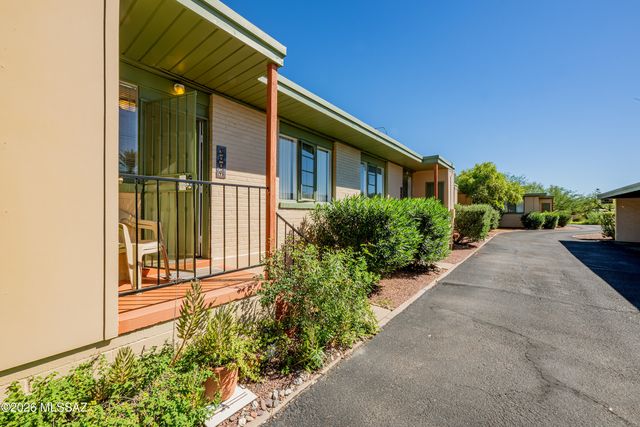 3009 E 17th Street, Tucson, AZ 85716